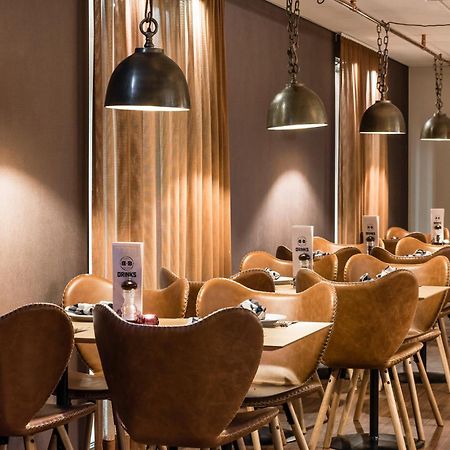 Home Hotel Slottsparken Линшьопинг Екстериор снимка