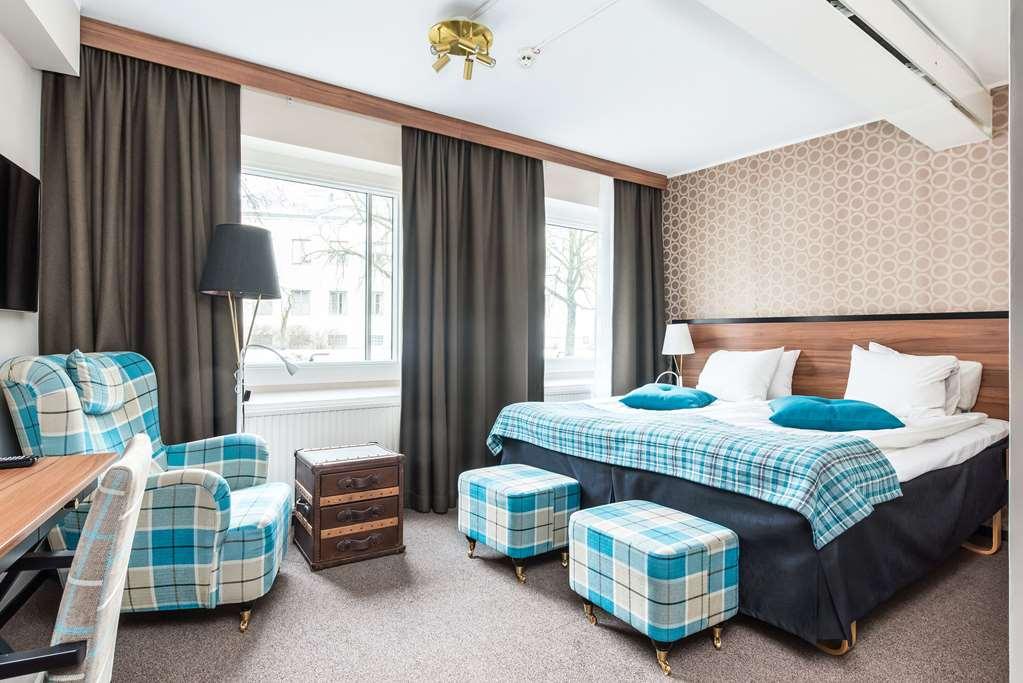 Home Hotel Slottsparken Линшьопинг Стая снимка