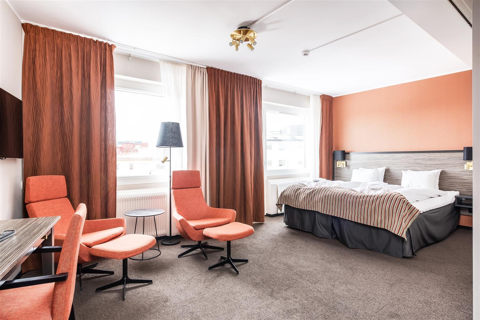 Home Hotel Slottsparken Линшьопинг Екстериор снимка